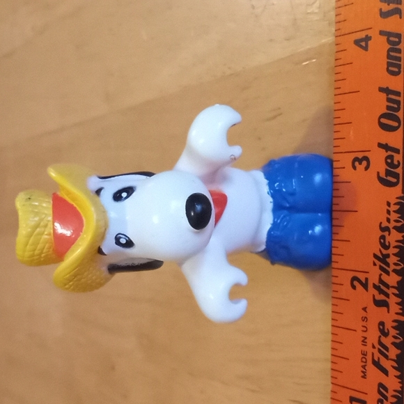 Snoopy Peanuts Toy Figure United Features Syndicate 1958 - 1966 Vintage - Picture 5 of 12